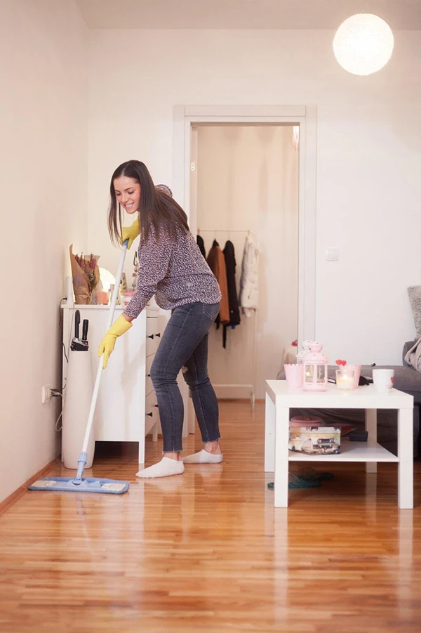 laminate floor cleaning
