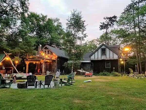 outdoor living area