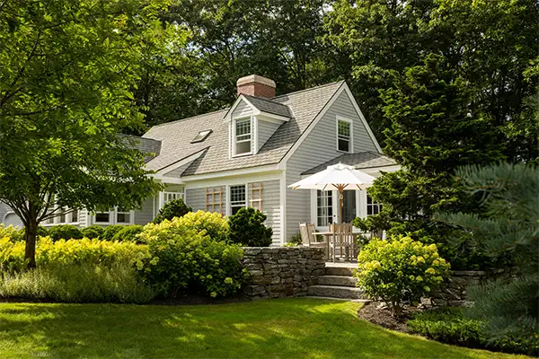Frontyard landscaping