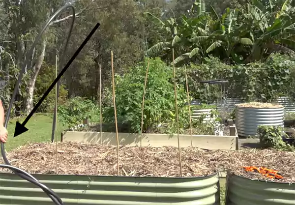 Putting another post directly across inside another end of the poly pipe