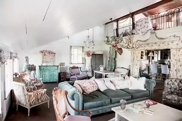 Shabby chic design