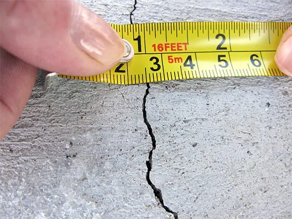 Basement cracks