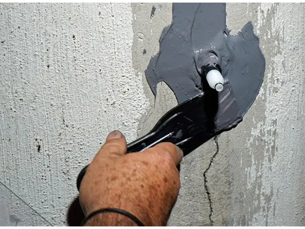 Sealing cracks