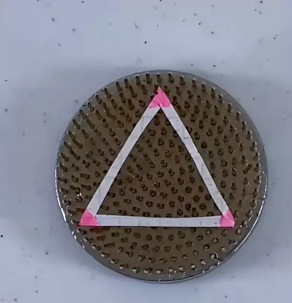 Triangle on a Kenzan