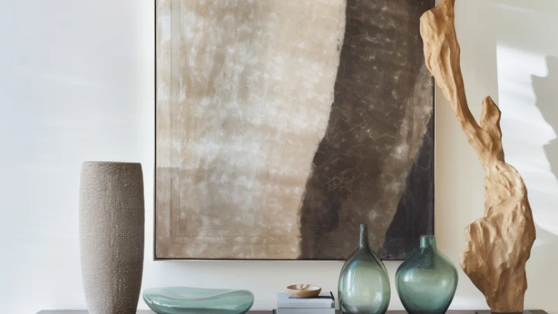 Artistic modern wall decor