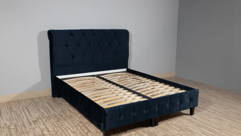 Platform bed frame