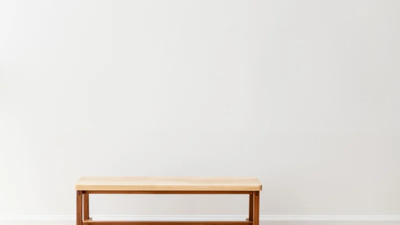 Minimalist bench