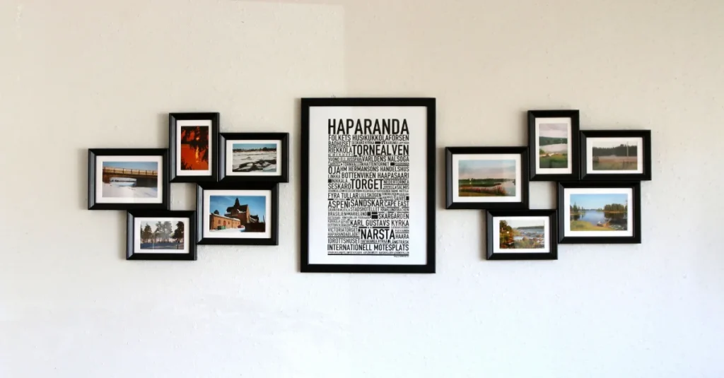 Decorative Wall Frame Set