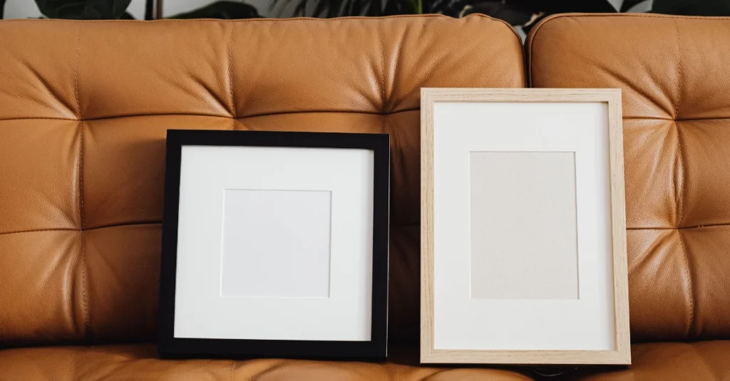 Contemporary Frame Set