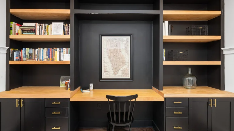 Open display shelving unit for home