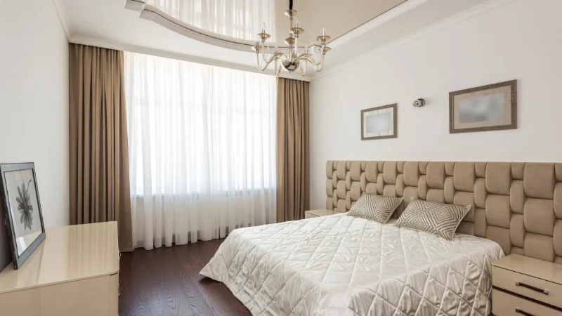 Decorative quilted bedspread for bedroom