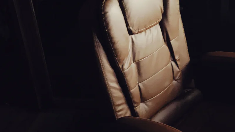 Comfortable recliner chair for living room