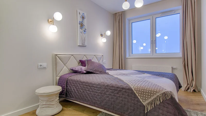 Stylish wall sconce light for home