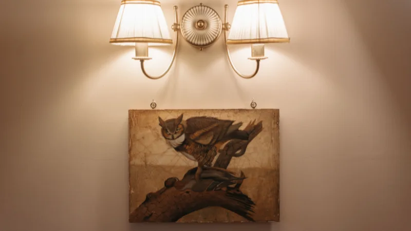 Stylish sconce wall light for bedroom
