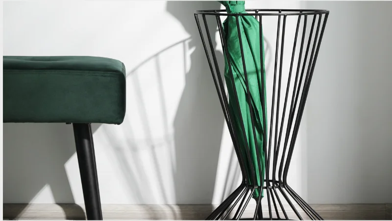 Elegant umbrella stand for entryway