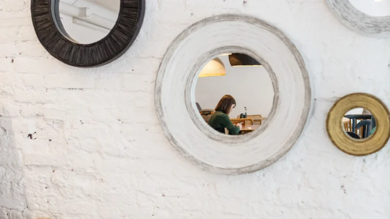 Decorative mirror set for living room